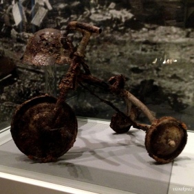 Atom bombasından sonra bir çocuk bisikleti